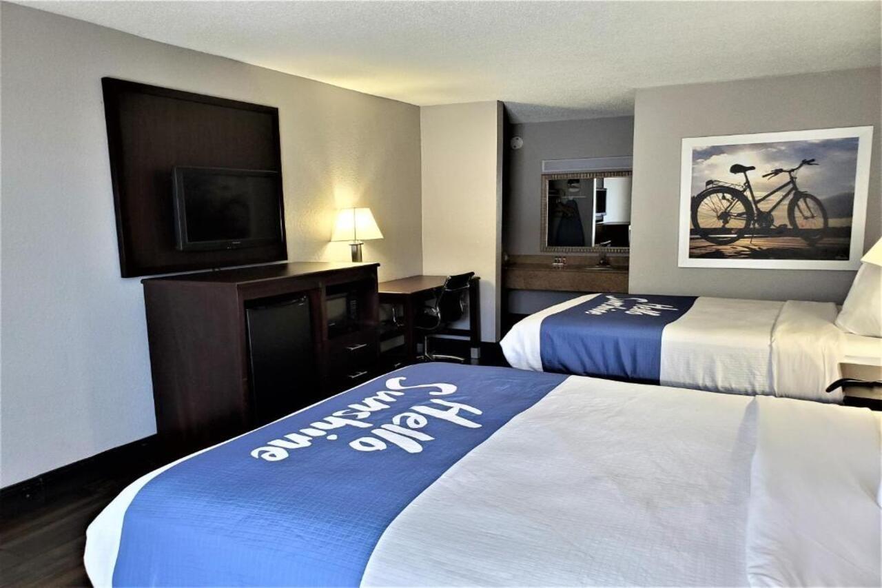 Days Inn By Wyndham Rock Hill Exterior photo